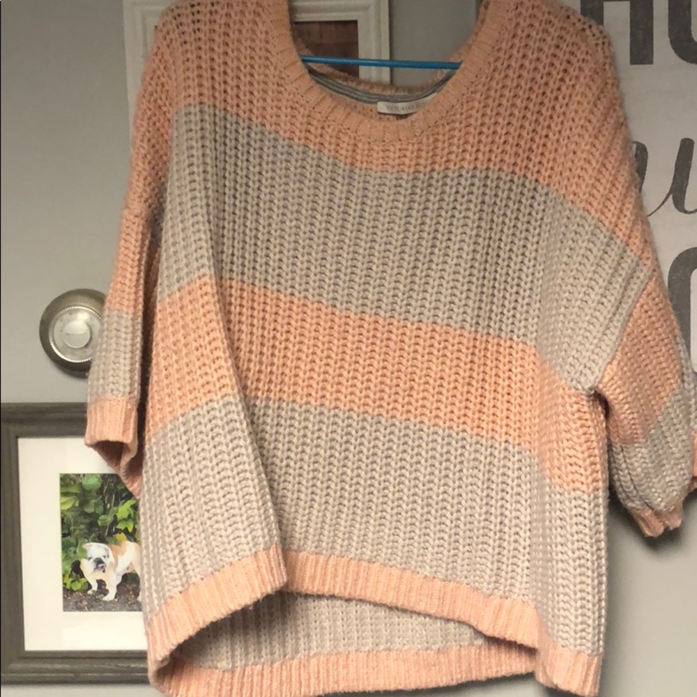 Victoria’s Secret High-low Sweater